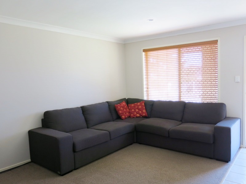 19 Wisdom Way, Crestmead QLD 4132