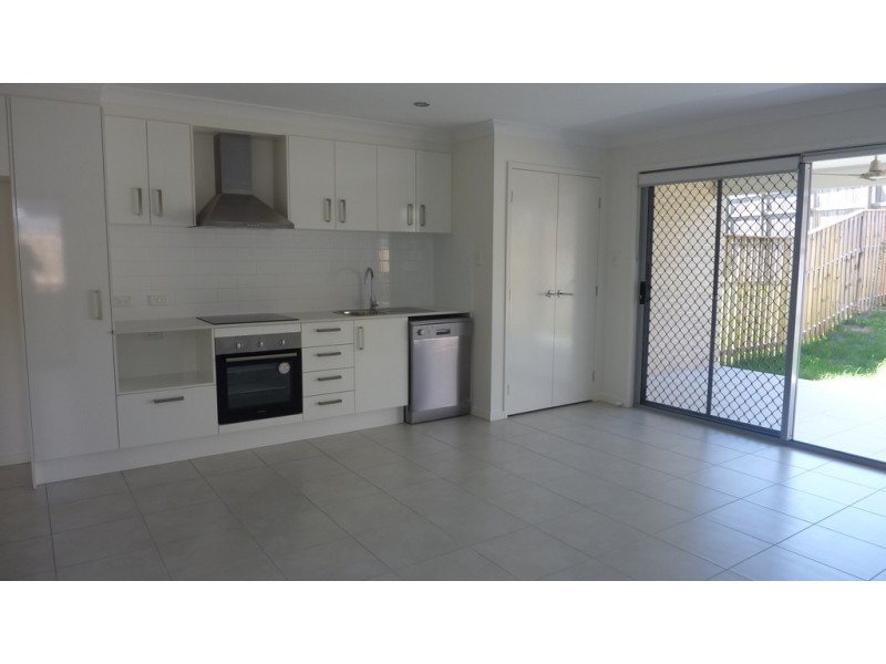 5B Folkes Close, Bellbird Park QLD 4300