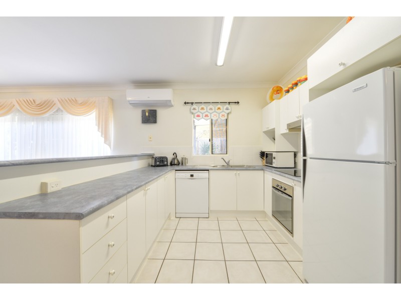 20 Lavender Street, Springfield Lakes QLD 4300