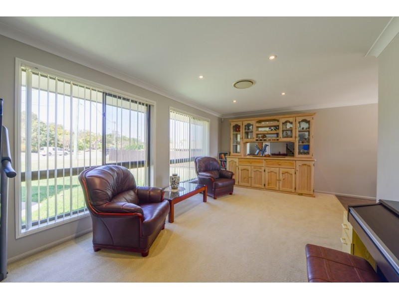 20 Carissa Court, Camira QLD 4300