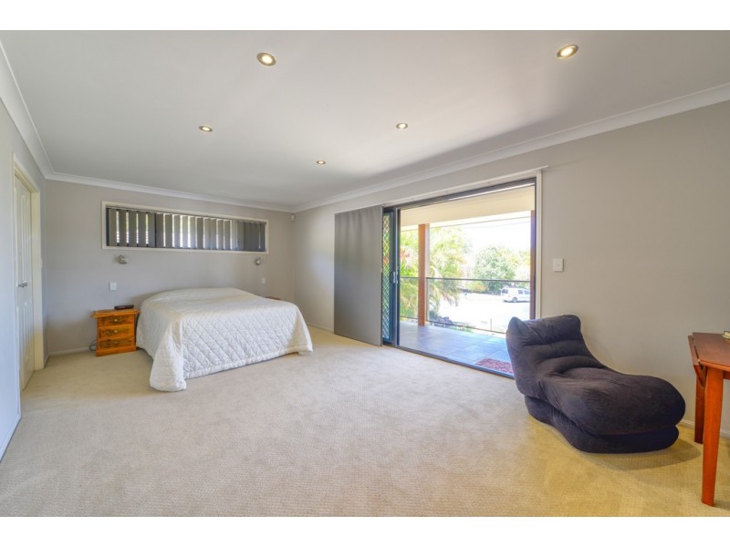 20 Carissa Court, Camira QLD 4300