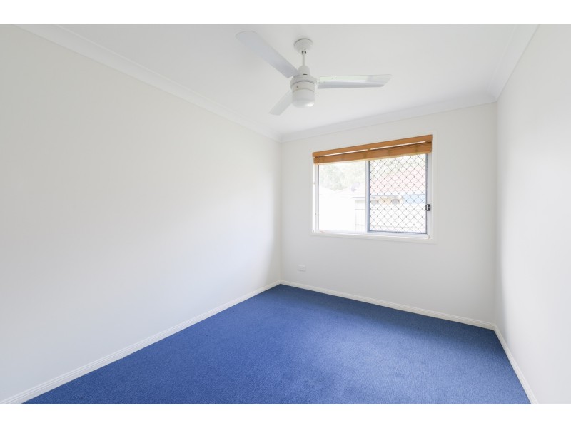 1 Harriet Court, Springfield Lakes QLD 4300