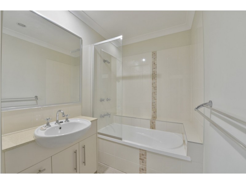 138 Grande Ave, Springfield Lakes QLD 4300