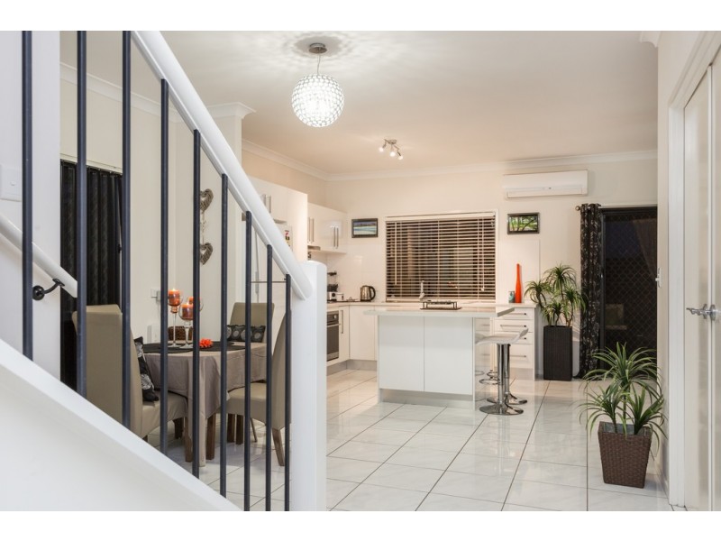 6 Cascades Street, Springfield Lakes QLD 4300