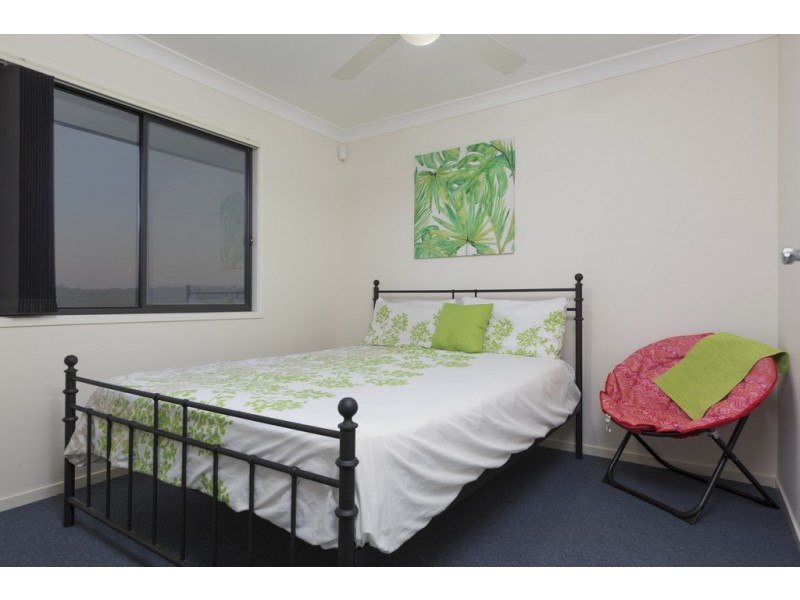 6 Cascades Street, Springfield Lakes QLD 4300