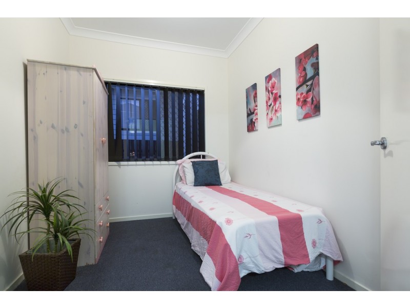 6 Cascades Street, Springfield Lakes QLD 4300