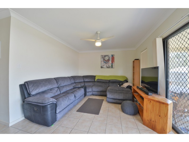 43 Shallow Bay Drive, Springfield Lakes QLD 4300