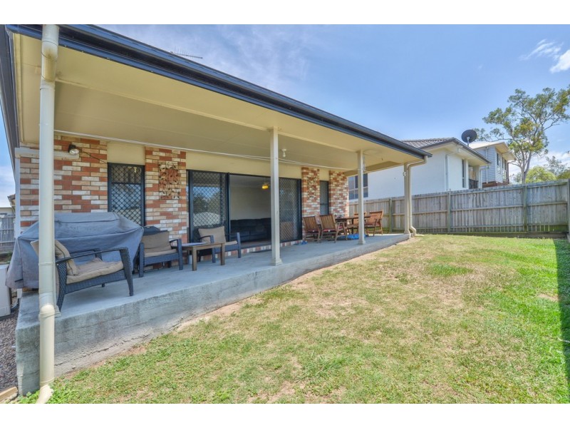 43 Shallow Bay Drive, Springfield Lakes QLD 4300