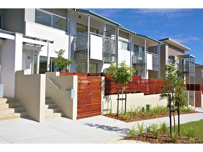 33 Tall Woods Court, Brookwater QLD 4300