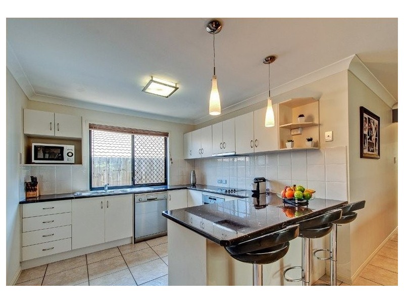 28 Shearwater Terrace, Springfield Lakes QLD 4300