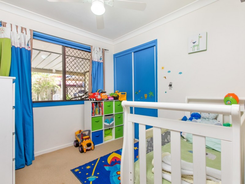 11 Crestwood Drive, Camira QLD 4300