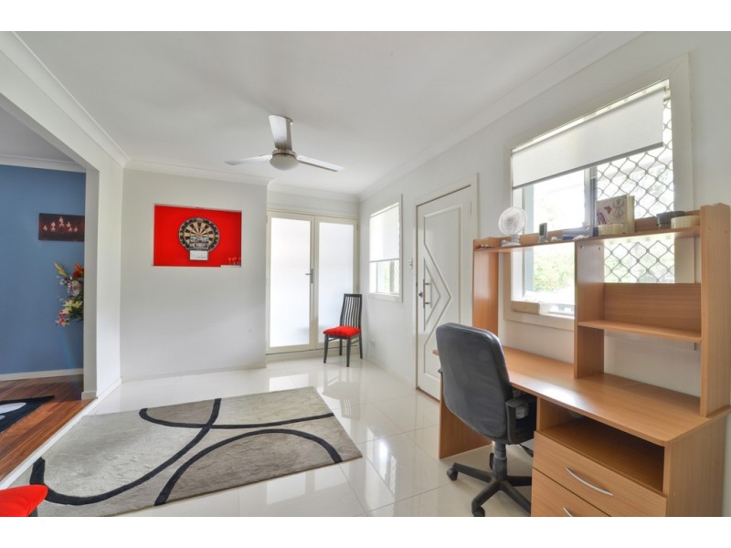 3 George Street, Goodna QLD 4300