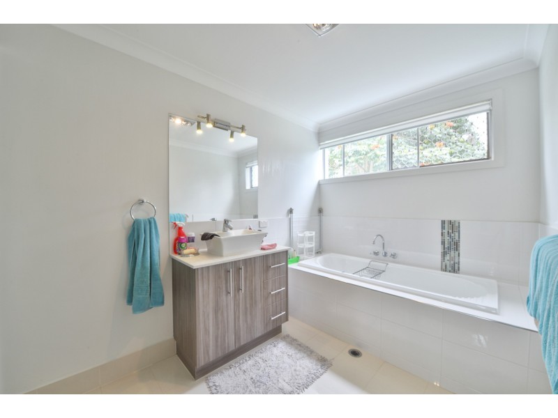 3 George Street, Goodna QLD 4300