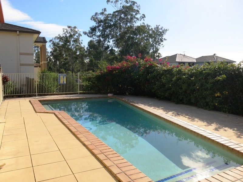 1 Carthage Street, Augustine Heights QLD 4300