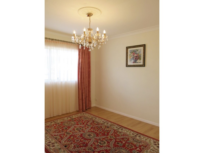 1 Carthage Street, Augustine Heights QLD 4300