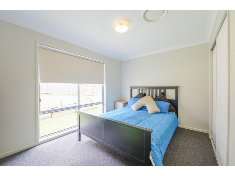 202 Grande Avenue, Springfield Lakes QLD 4300
