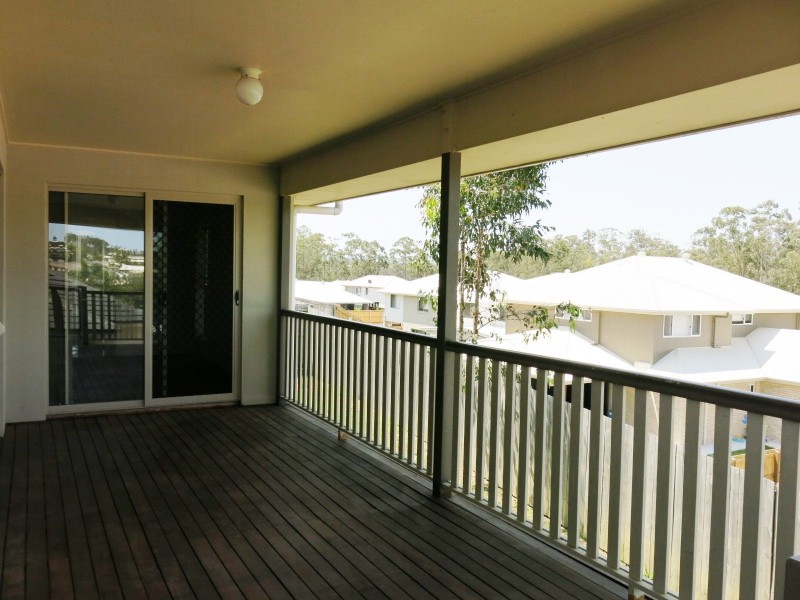 54 Lakes Entrance Drive, Springfield Lakes QLD 4300