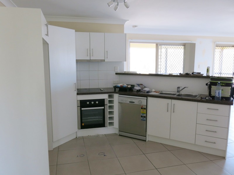 54 Lakes Entrance Drive, Springfield Lakes QLD 4300