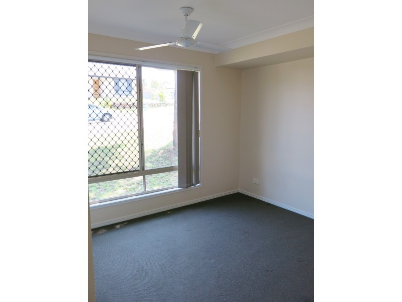 54 Lakes Entrance Drive, Springfield Lakes QLD 4300
