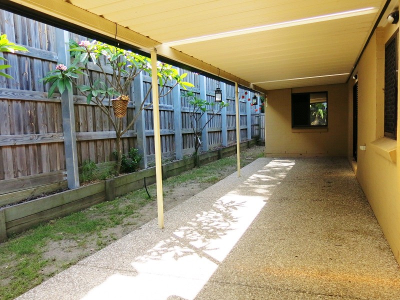 28 Shearwater Terrace, Springfield Lakes QLD 4300