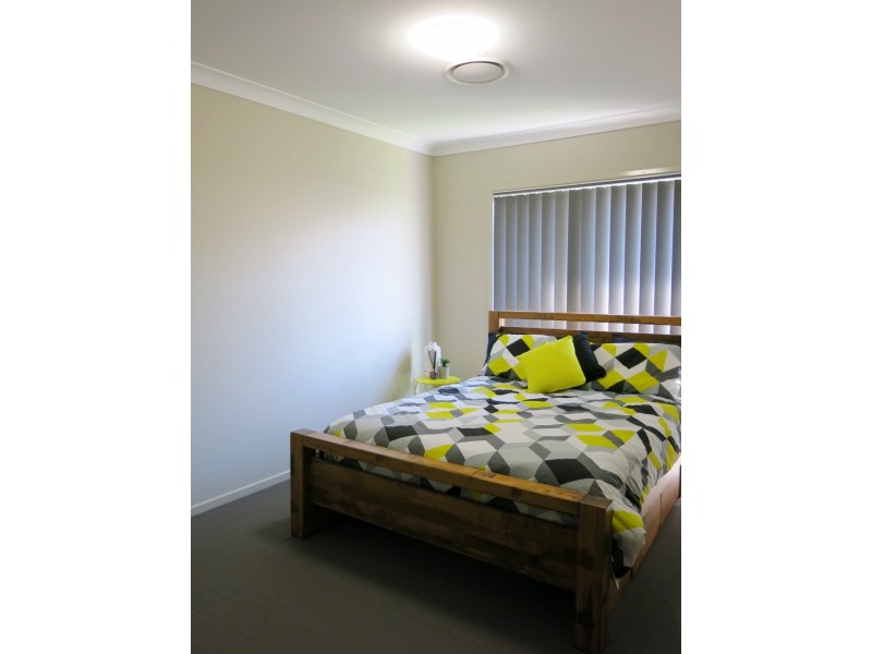 16 Drewett Avenue, Redbank Plains QLD 4301