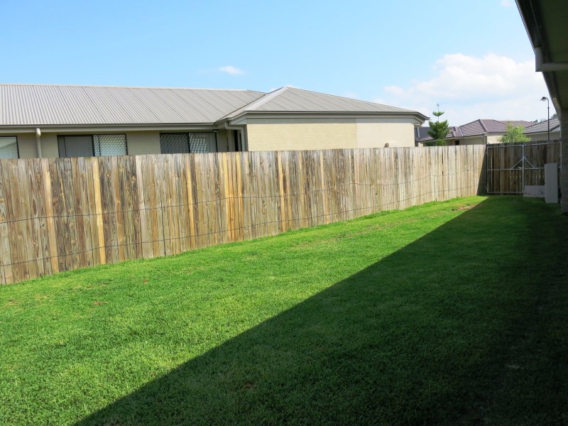 16 Drewett Avenue, Redbank Plains QLD 4301