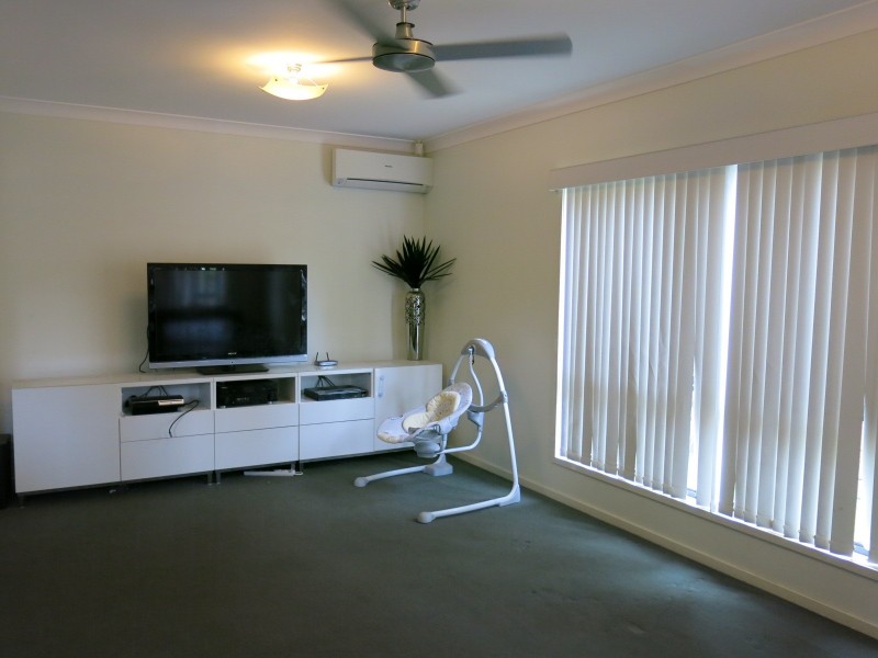 4 Danaid Street, Springfield Lakes QLD 4300