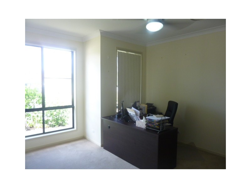 25 Trinity Crescent, Augustine Heights QLD 4300