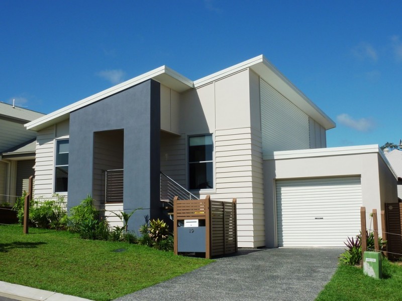 19 Wimbledon Street, Springfield Lakes QLD 4300