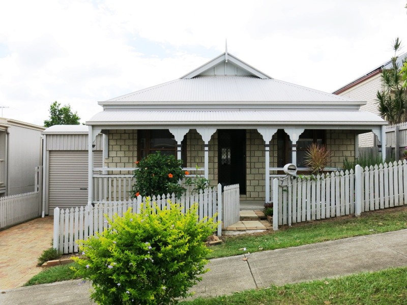 7 Horizon Drive, Springfield Lakes QLD 4300