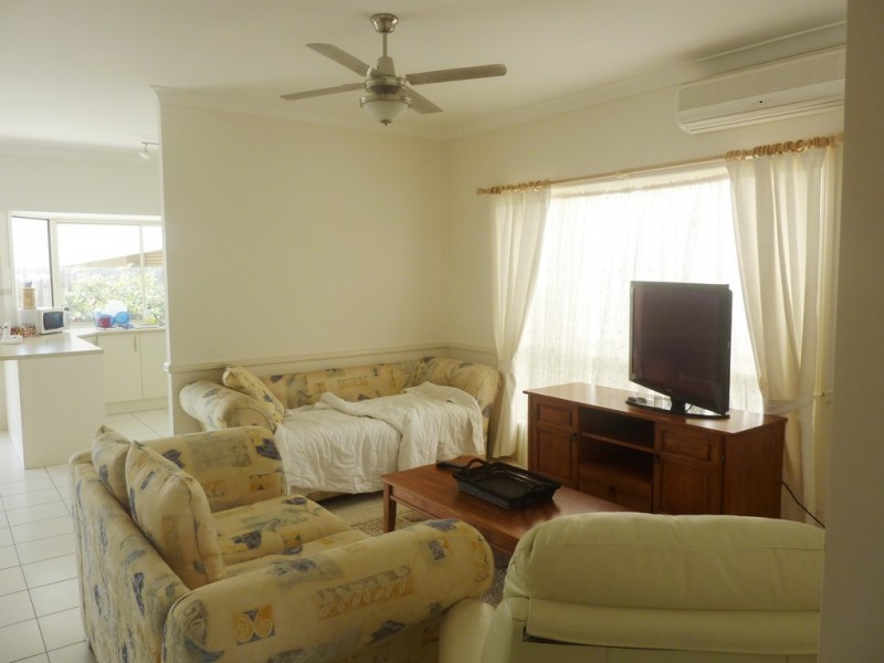 7 Horizon Drive, Springfield Lakes QLD 4300