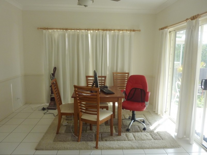 7 Horizon Drive, Springfield Lakes QLD 4300