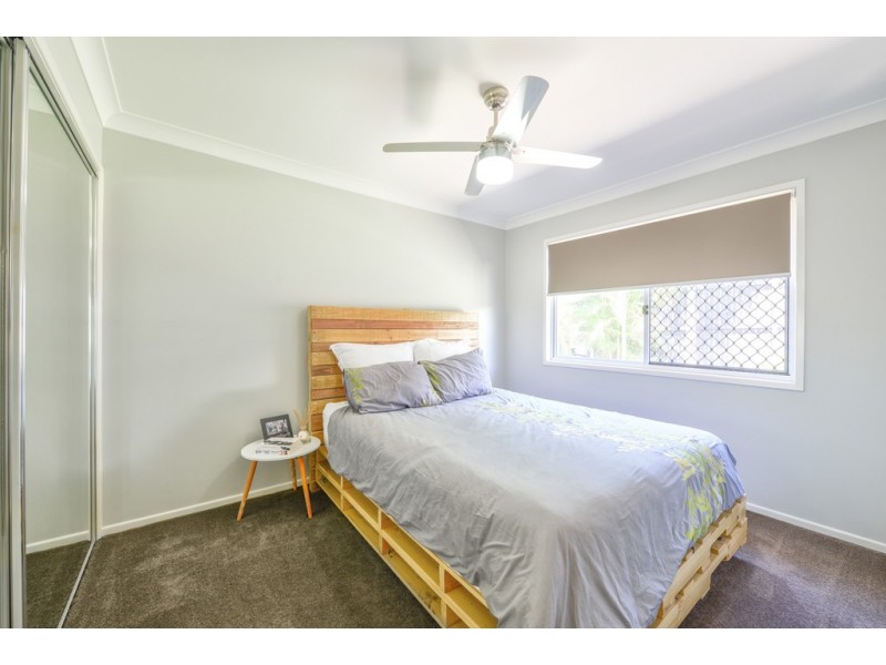 23 Lakes Entrance Drive, Springfield Lakes QLD 4300