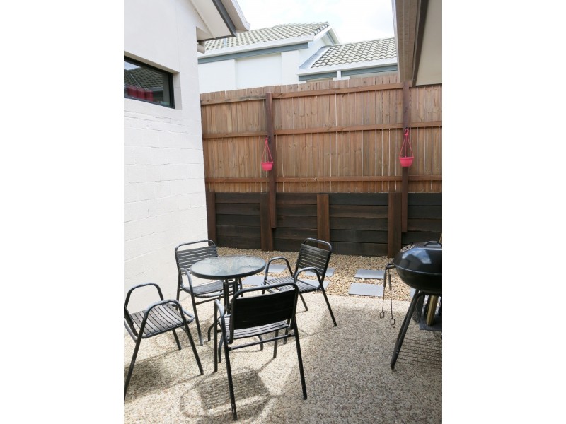 10 Ridge View Place, Springfield Lakes QLD 4300