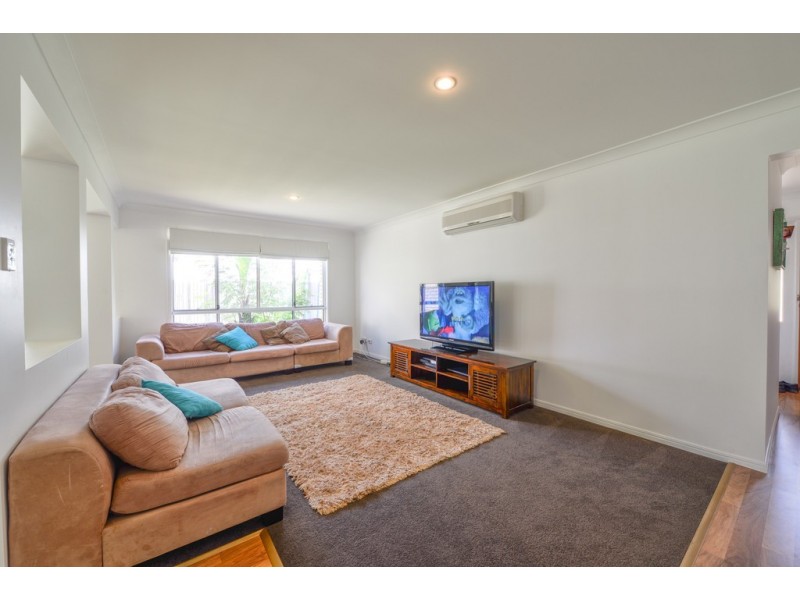 3 De Marce Court, Springfield Lakes QLD 4300