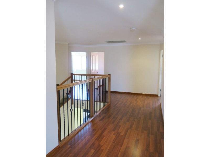 50 Trinity Crescent, Augustine Heights QLD 4300