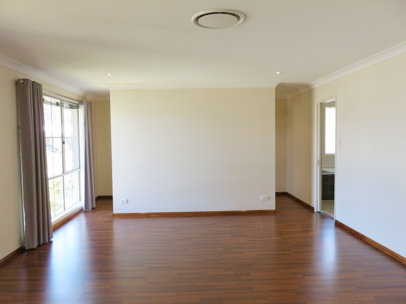 50 Trinity Crescent, Augustine Heights QLD 4300