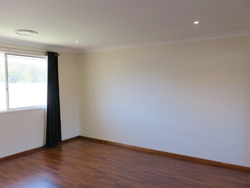 50 Trinity Crescent, Augustine Heights QLD 4300