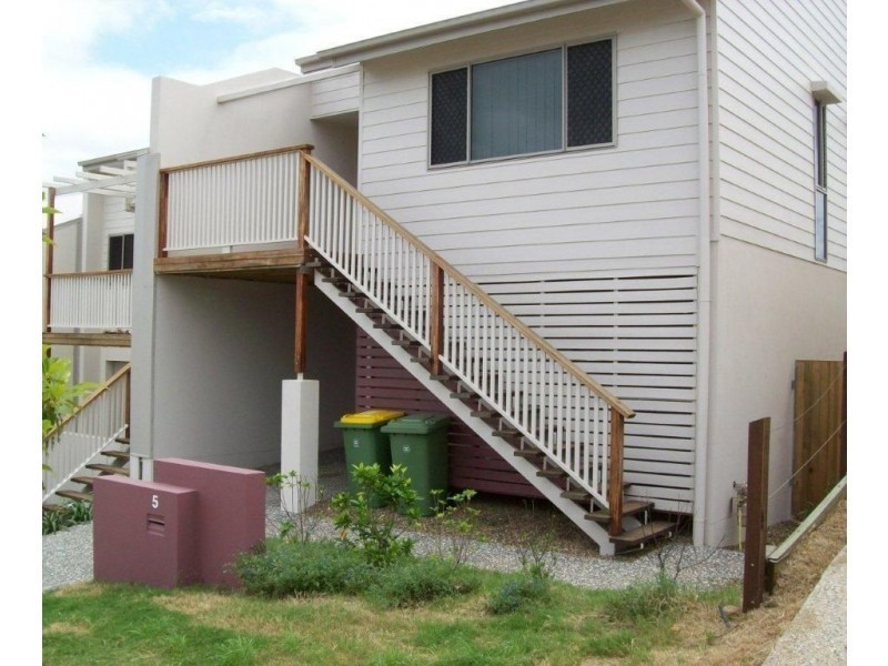5 Cove Place, Springfield Lakes QLD 4300