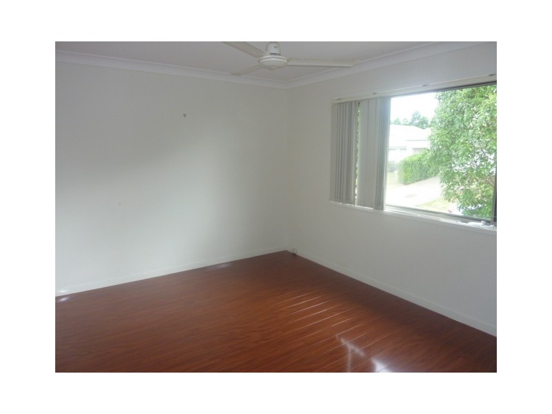 5 Cove Place, Springfield Lakes QLD 4300