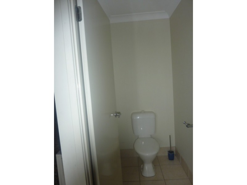 5 Cove Place, Springfield Lakes QLD 4300