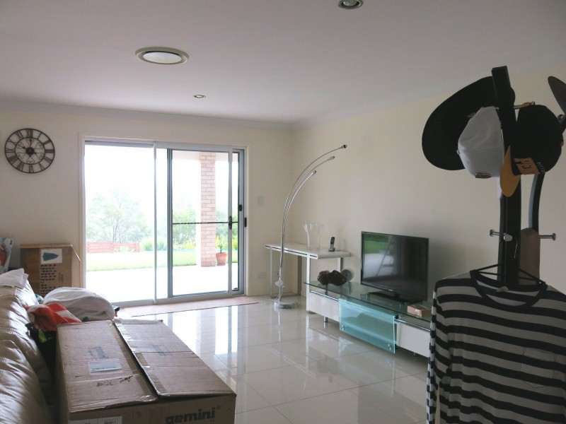 8 Aspect Terrace, Springfield Lakes QLD 4300