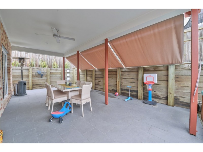 7 Glen Echo Street, Springfield Lakes QLD 4300