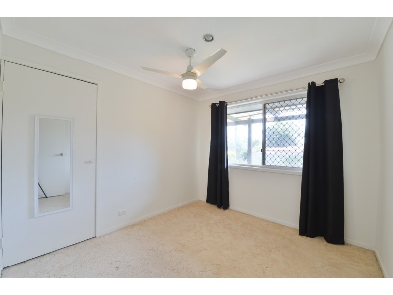 1 Lambrook Court, Camira QLD 4300