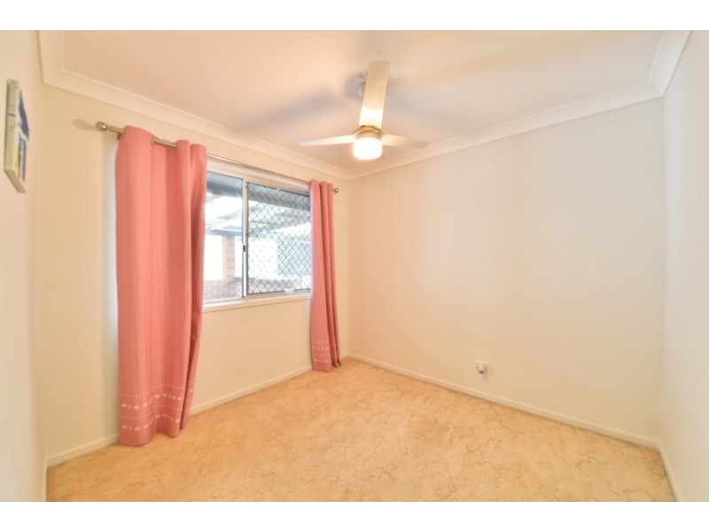 1 Lambrook Court, Camira QLD 4300