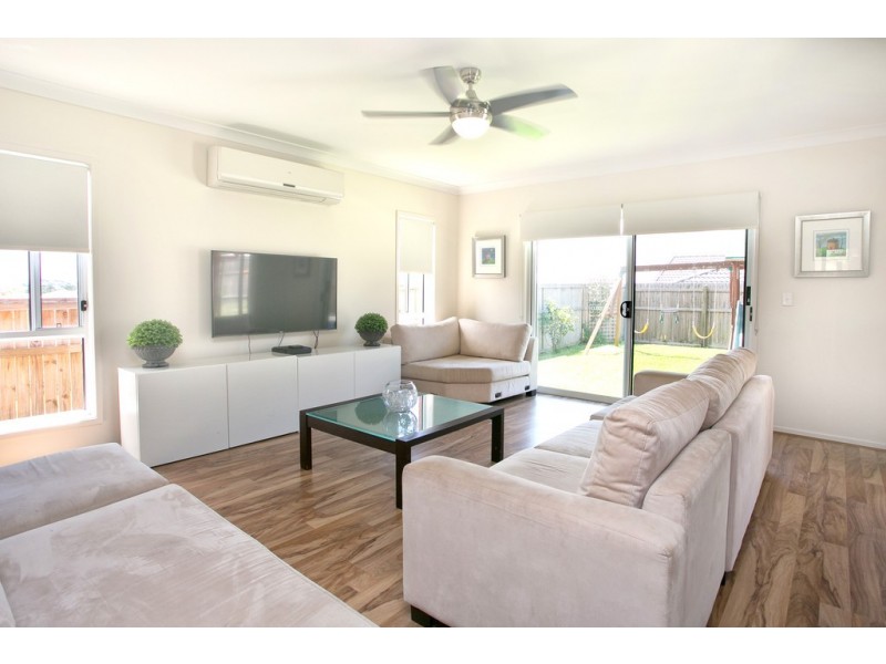 38 Tea Trees Ave, Springfield Lakes QLD 4300