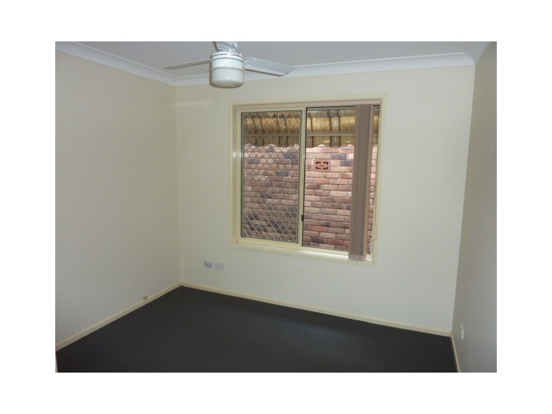 4 Amara Cres, Forest Lake QLD 4078
