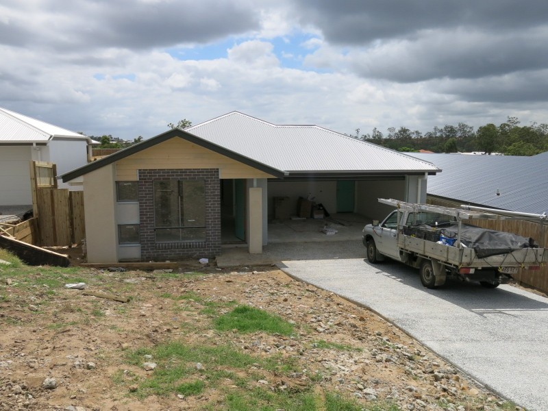 19 Joseba Place, Springfield Lakes QLD 4300