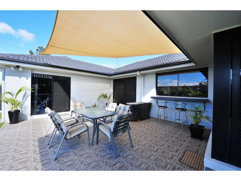 28 Riverside Drive, Springfield Lakes QLD 4300