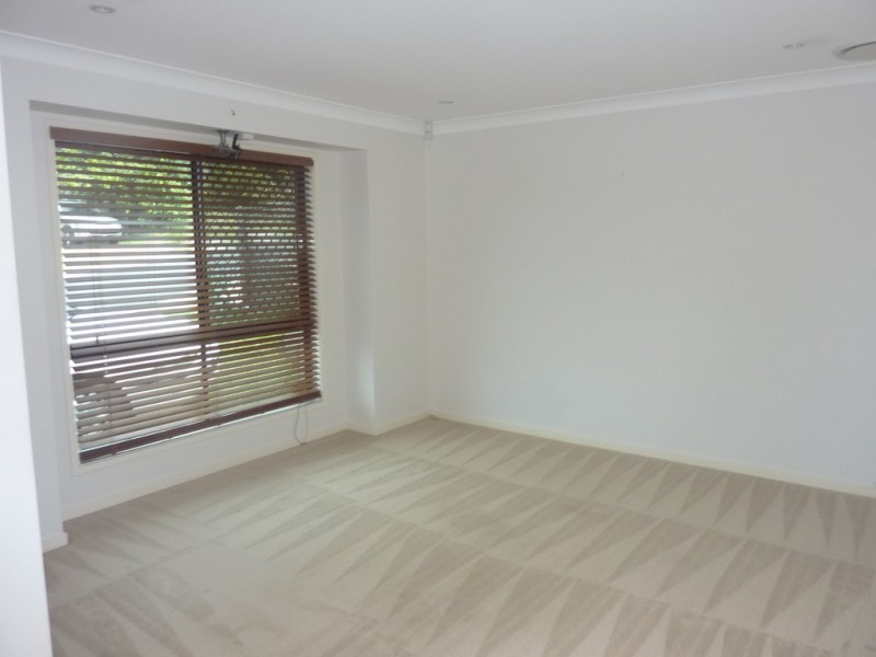 62 Swallowtail Cres, Springfield Lakes QLD 4300